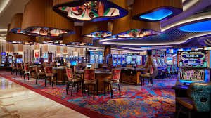 Tampilan antarmuka sportsbook dan kasino Live Casino pada perangkat mobile visitorbet
